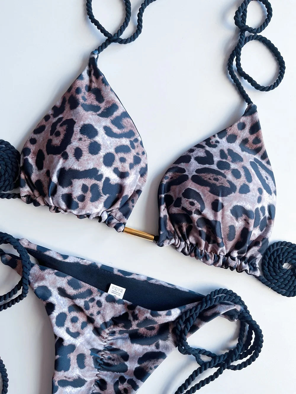 Bikini leopardo