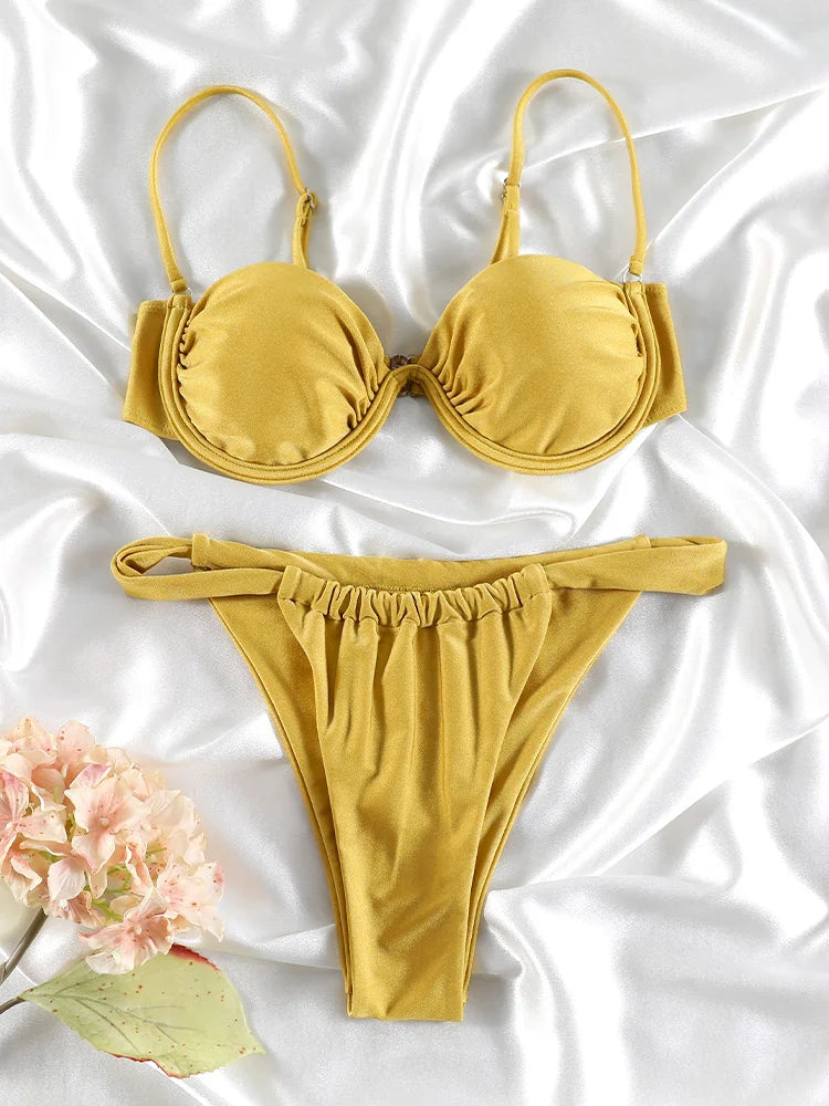 Bikini shiny