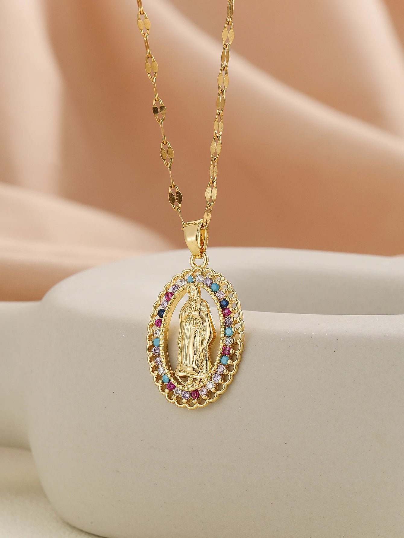 Conjunto de colgantes Virgenes