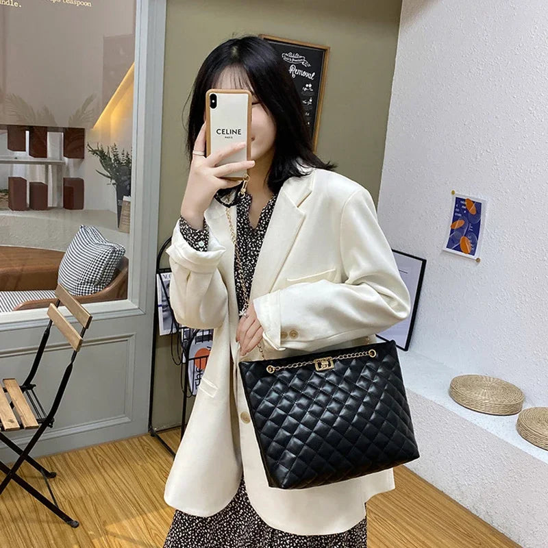 Bolso efecto cuero diamante