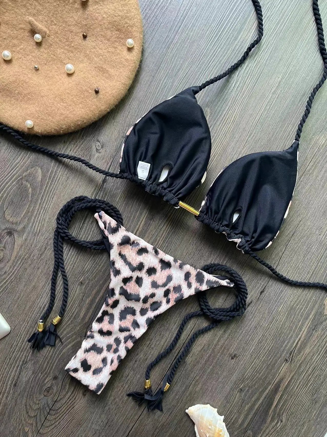 Bikini leopardo