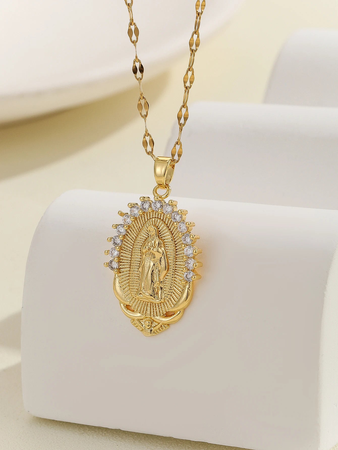 Conjunto de colgantes Virgenes