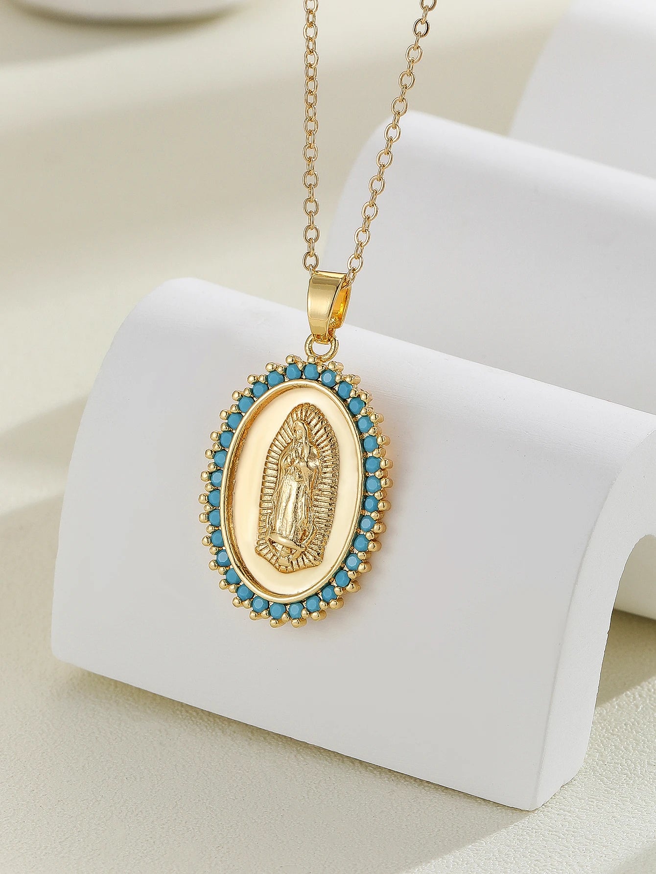 Conjunto de colgantes Virgenes