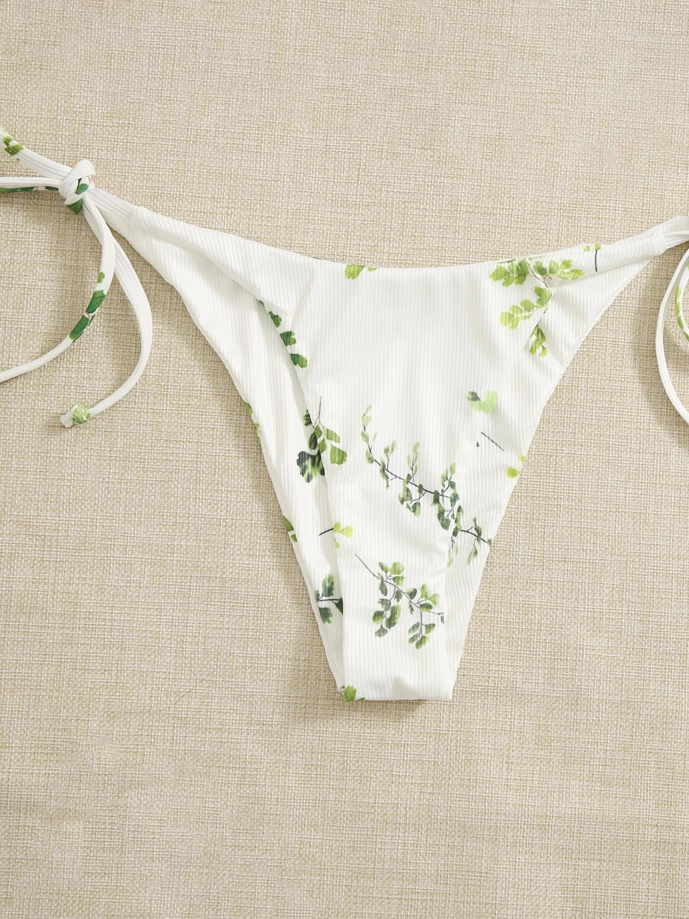 Bikini Essential