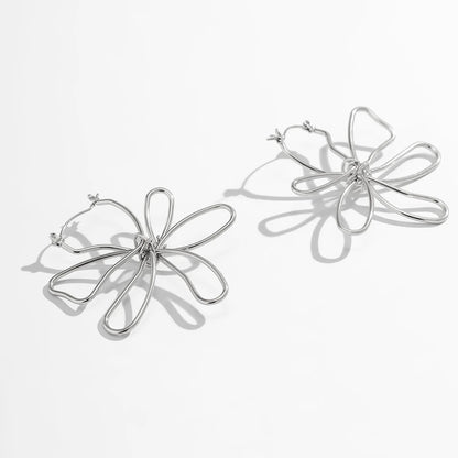 Pendiente flor Woven