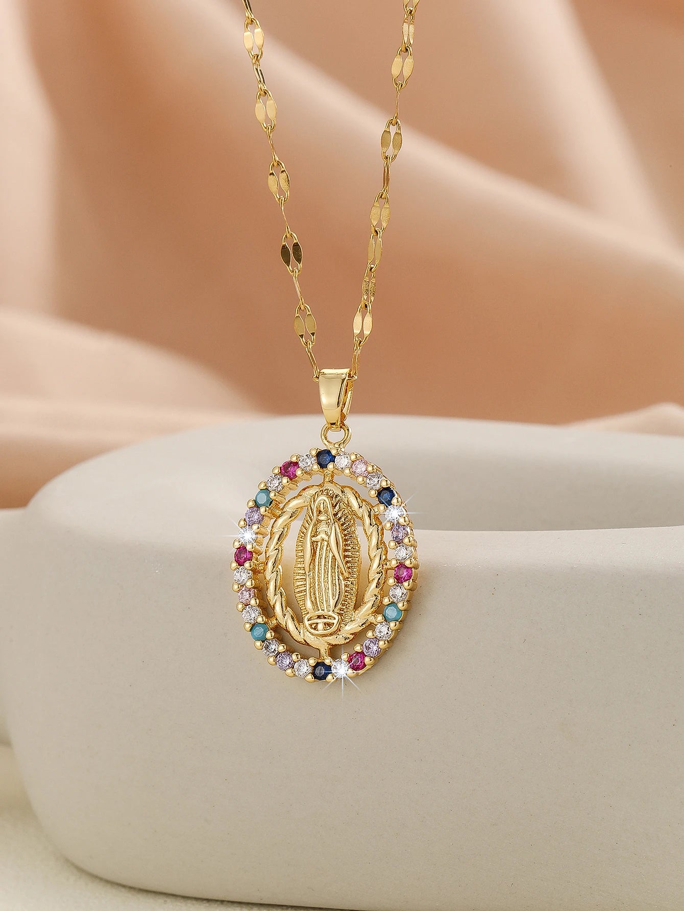 Conjunto de colgantes Virgenes